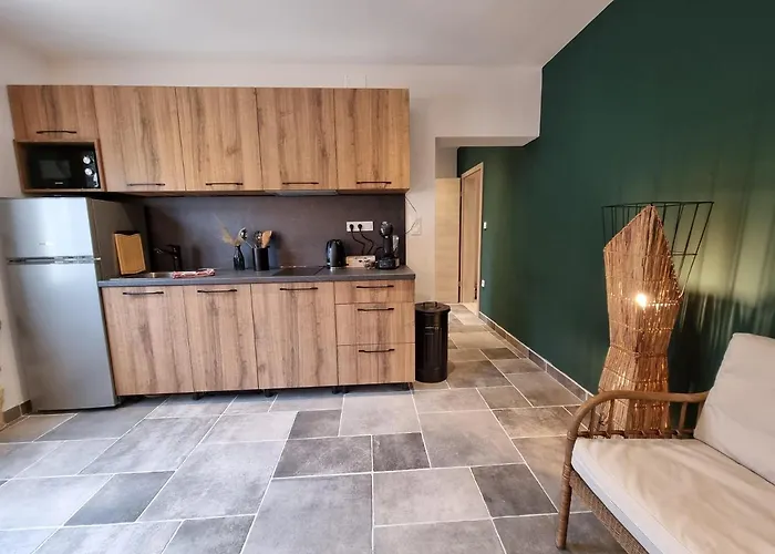 Suha Punta - Babalonija Kampor