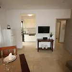 Suha Punta - Babalonija Apartment
