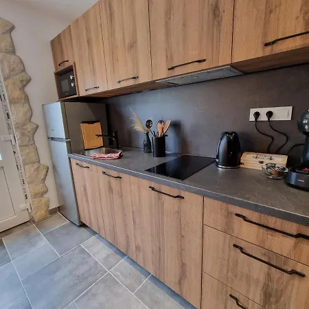 Suha Punta - Babalonija Apartament